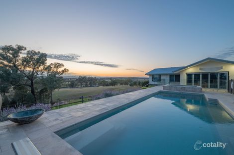 42 Heraghty Rd, Parkes, NSW 2870