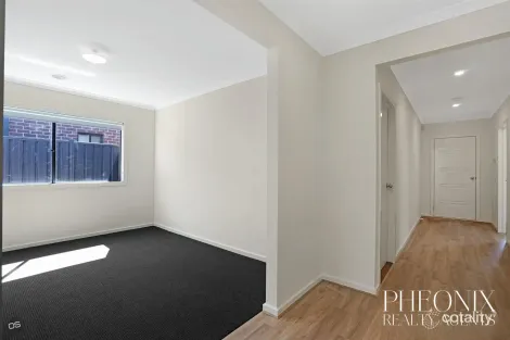 Property photo of 31 Wonnangatta Crescent Weir Views VIC 3338