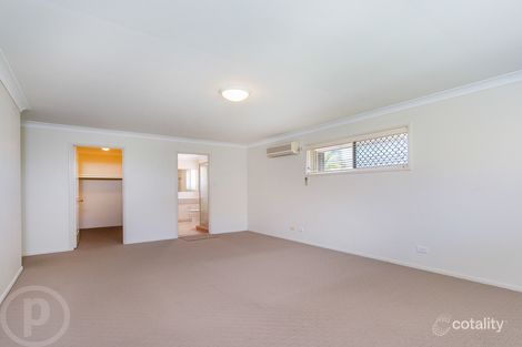 Property photo of 1 Yorkshire Place Stretton QLD 4116