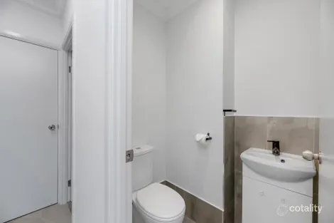 Property photo of 56 Loganlea Road Loganlea QLD 4131