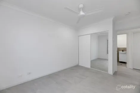 Property photo of 56 Loganlea Road Loganlea QLD 4131