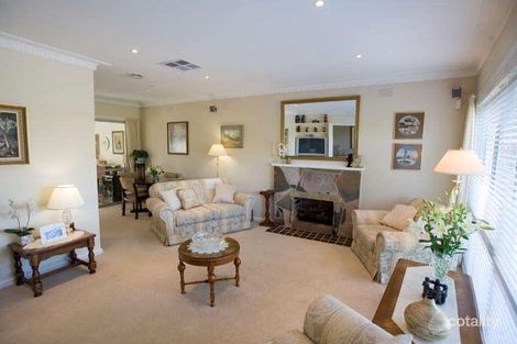 Property photo of 6 Smiley Crescent Essendon West VIC 3040