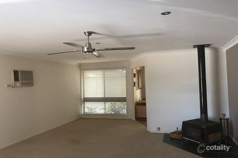 Property photo of 2 Linnet Close Mount Hutton NSW 2290