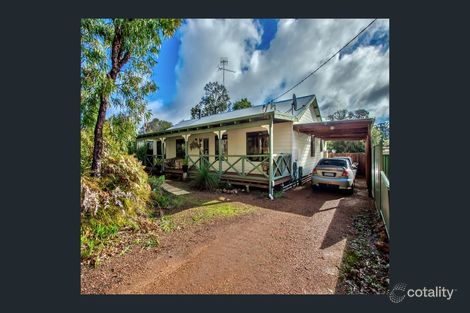 Property photo of 18 Begonia Court Dwellingup WA 6213