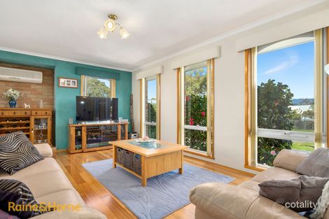 Property photo of 19 Mariner Circle Huntingfield TAS 7055