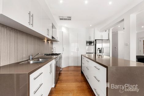 Property photo of 15 Doris Street Greensborough VIC 3088