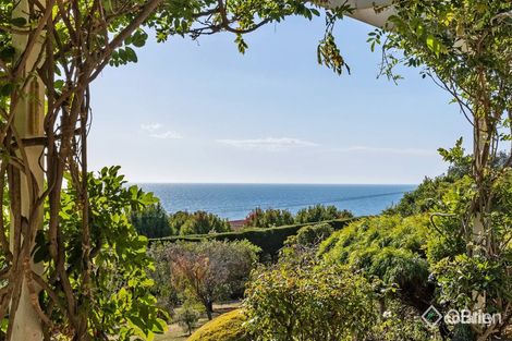 Property photo of 20 Watts Parade Mount Eliza VIC 3930