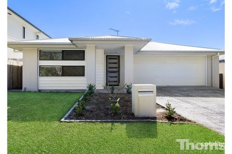 27 Cassidy Cres, Bridgeman Downs, QLD 4035