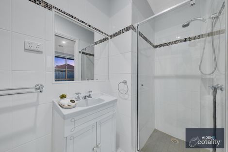 Property photo of 2/162 Copernicus Way Keilor Downs VIC 3038