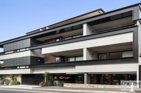 Property photo of 2/8 Burton Crescent Ivanhoe East VIC 3079
