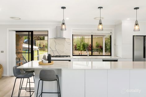 Property photo of 14 Judy Anne Close Green Point NSW 2251