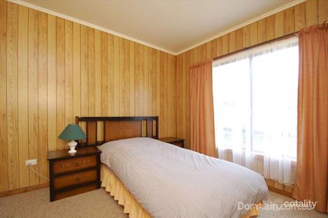 Property photo of 27 Beatty Street Beauty Point TAS 7270