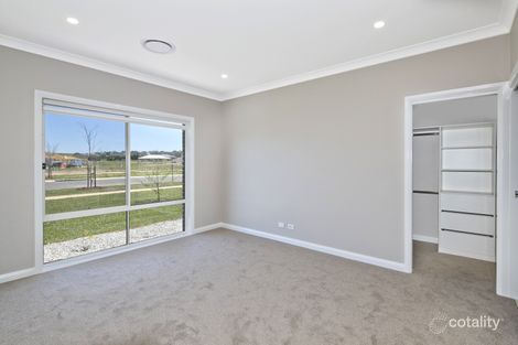 Property photo of 48 Quiberon Way Goulburn NSW 2580