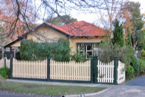 4 Dillon Gr, Glen Iris, VIC 3146