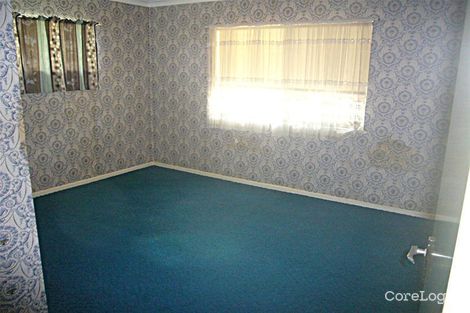 Property photo of 18 Kenmar Street Wynnum West QLD 4178