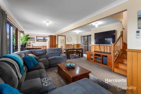 Property photo of 100 Sheffield Road Spreyton TAS 7310