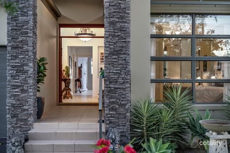 Property photo of 118 Diamond Head Drive Budgewoi NSW 2262