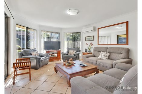Property photo of 25 Tenterfield Place Forest Lake QLD 4078