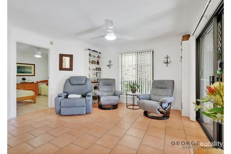 Property photo of 25 Tenterfield Place Forest Lake QLD 4078