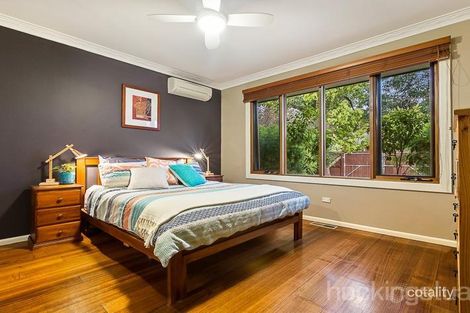 Property photo of 17 Magnolia Avenue Bentleigh East VIC 3165