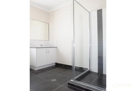 Property photo of 1/35 Barratonia Way Mount Low QLD 4818
