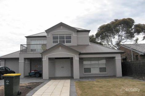 32 Mariners Cres, West Lakes, SA 5021