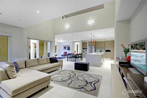 Property photo of 25 Hazel Grove Pascoe Vale VIC 3044