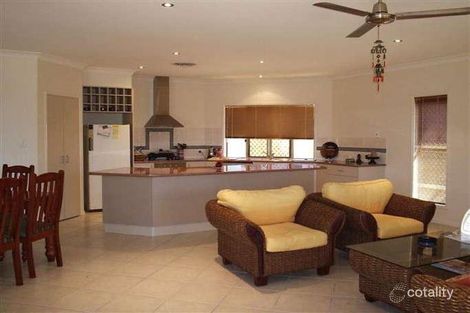 Property photo of 22 Woodlands Drive Eimeo QLD 4740