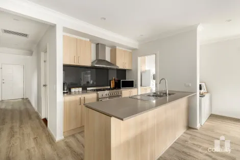 Property photo of 54 Foxtail Circuit Wallan VIC 3756