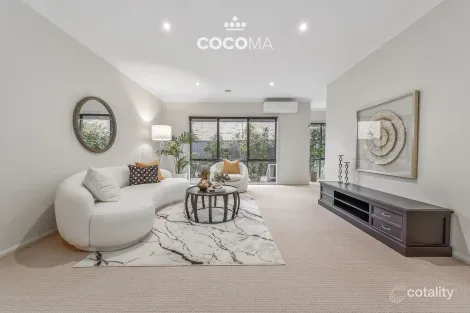 Property photo of 18 Teeside Way Keysborough VIC 3173