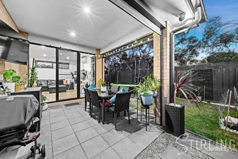 Property photo of 48A Apple Street Pearcedale VIC 3912
