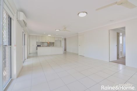 Property photo of 8 Sundowner Road Clinton QLD 4680