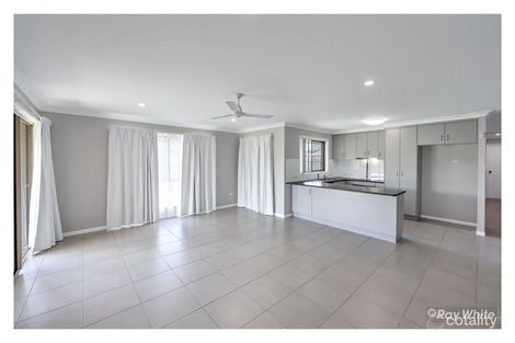 Property photo of 28 Justin Street Gracemere QLD 4702
