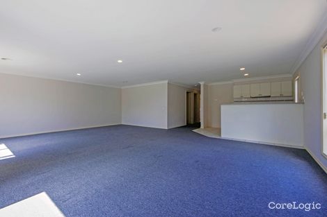 Property photo of 4 Amethyst Place Werribee VIC 3030