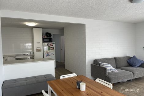 Property photo of 1/28 Errol Avenue Paradise Point QLD 4216