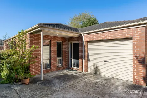 2/1338 Gregory St, Lake Wendouree, VIC 3350