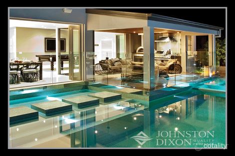 2/38 Scenic Rd, Kenmore, QLD 4069