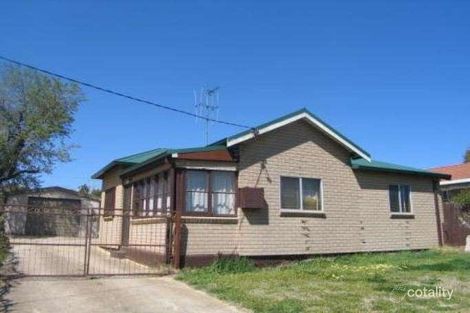 Property photo of 60 Tharwa Road Queanbeyan NSW 2620