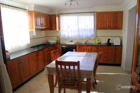 Property photo of 3 Chesham Place Chipping Norton NSW 2170