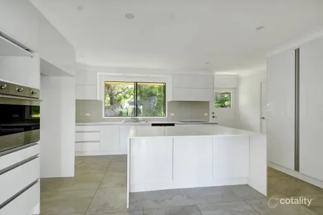 Property photo of 11 Chifley Close North Wahroonga NSW 2076