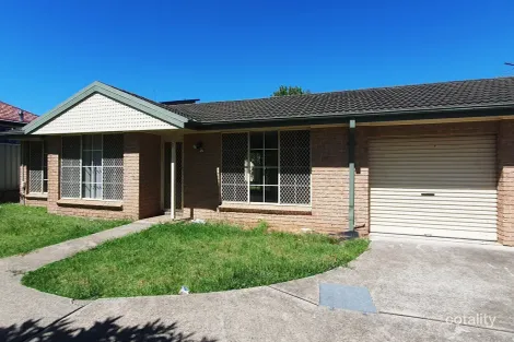 1/26a Strickland St, Bass Hill, NSW 2197