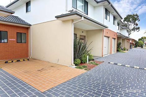 Property photo of 3/20 Valeria Street Toongabbie NSW 2146