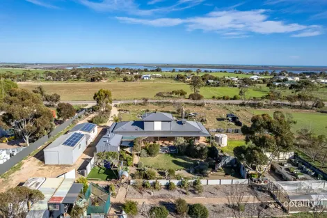 Property photo of 195 Upper Yorke Road Port Broughton SA 5522