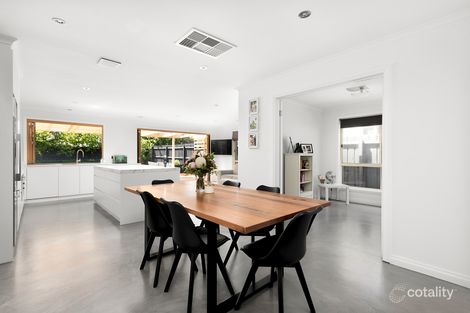 Property photo of 49 Rutherglen Crescent Gowanbrae VIC 3043