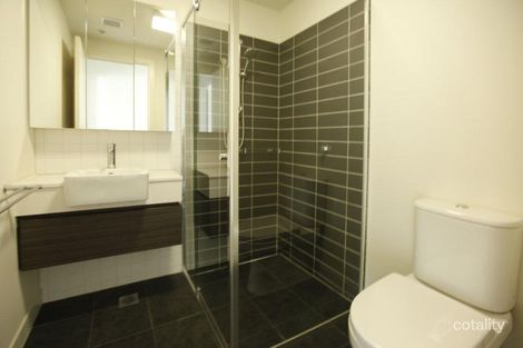 Property photo of 1/4 Yarra Bing Crescent Burwood VIC 3125