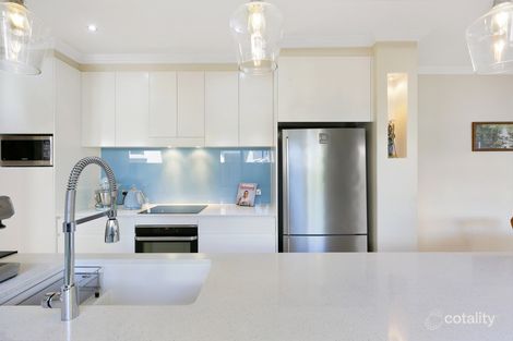 Property photo of 2/79 Nobby Parade Miami QLD 4220