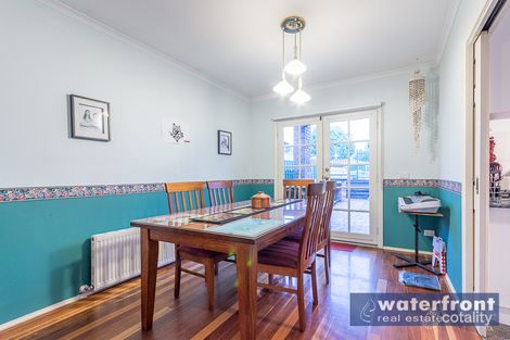 Property photo of 17 Stagecoach Crescent Sydenham VIC 3037