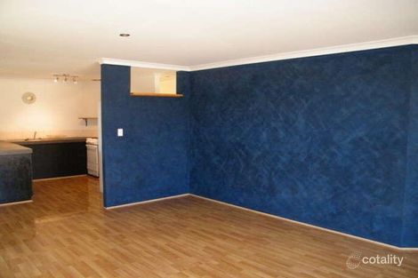 Property photo of 4 Daniel Way Wanneroo WA 6065