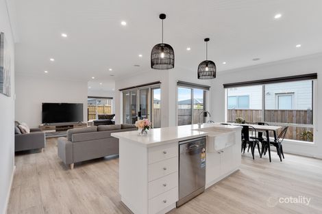 Property photo of 6 Sandpiper Circuit Cowes VIC 3922