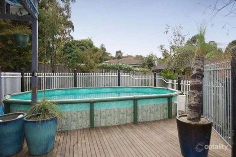 Property photo of 8 Statesman Crescent Mooroolbark VIC 3138